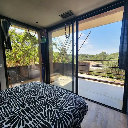 Charming In The Heart Of The Mediterranean Garrigue Villa *